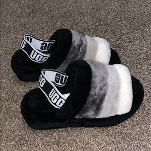 UGG® Logo Fluff Yeah Multi-Color Slides